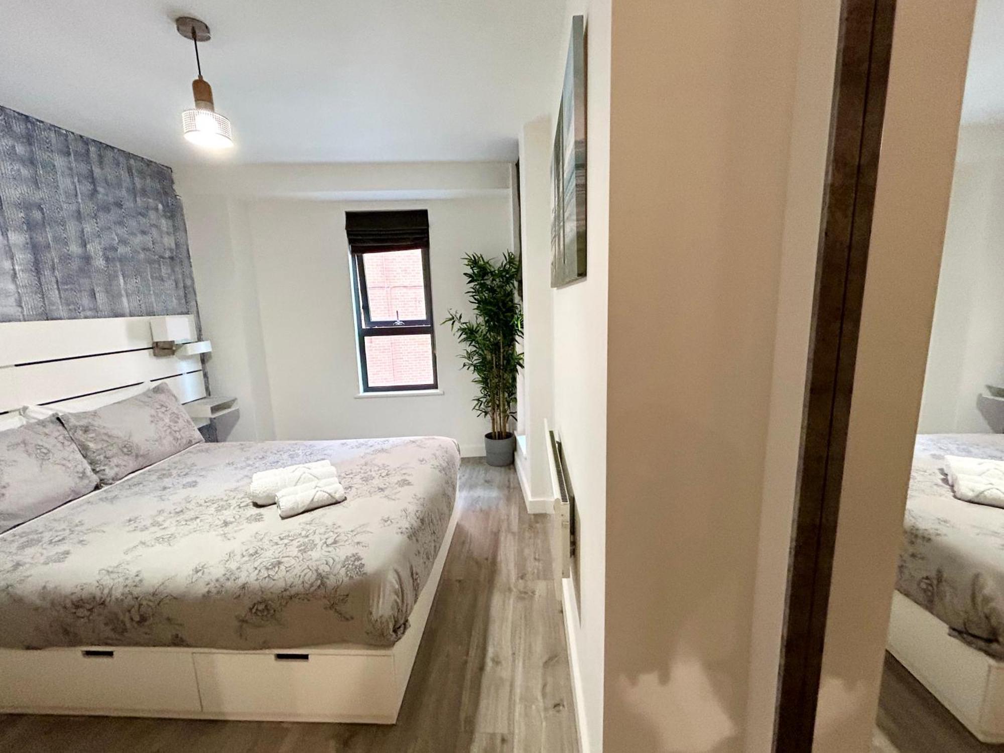 One Bed Apartment - City Centre Manchester Dış mekan fotoğraf